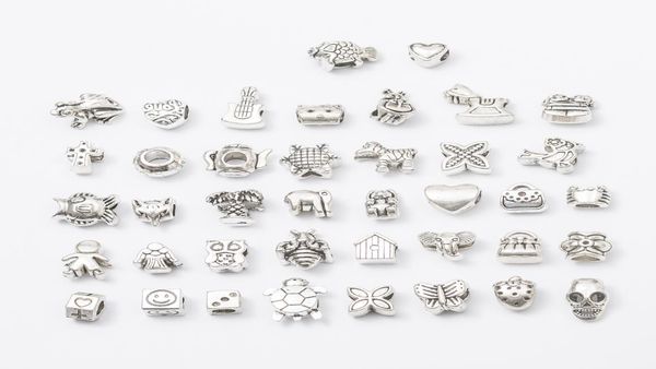 mix metals 40 style antique silver plated alloy big hole charms spacer beads fit bracelet diy jewelry necklaces pendants5312650, Black
mix metals 40 style antique silver plated alloy big hole charms spacer beads fit bracelet diy jewelry necklaces pendants5312650, Black