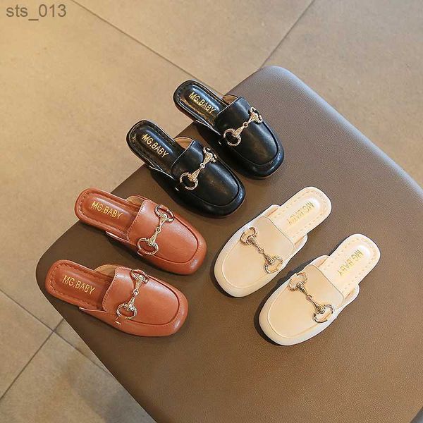 girl' slippers stylish metal chain pu leather slip-on summer kids sliders cover toe 26-36 four colors luxury girl' sandals l2305, Black;grey
girl' slippers stylish metal chain pu leather slip-on summer kids sliders cover toe 26-36 four colors luxury girl' sandals l2305, Black;grey