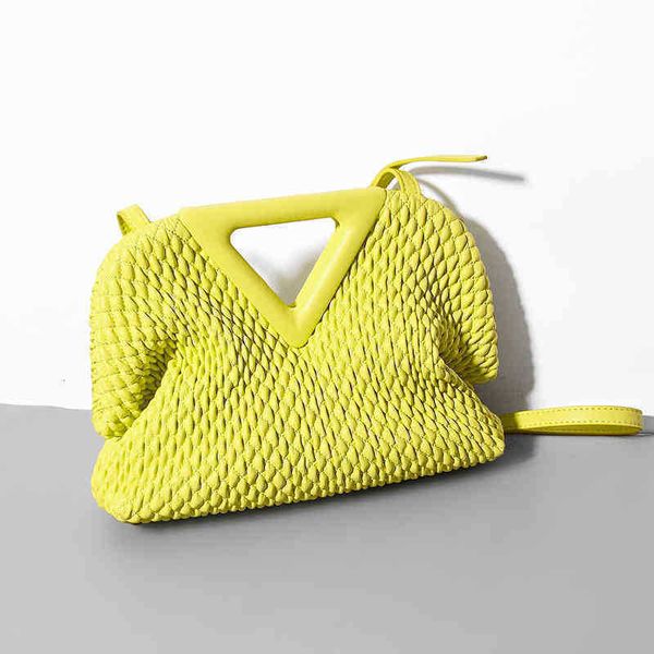 original edition designer handbags embroidered venetss bottegs's fold inverted triangle cloud bag leather s single shoulder hand messen
original edition designer handbags embroidered venetss bottegs's fold inverted triangle cloud bag leather s single shoulder hand messen