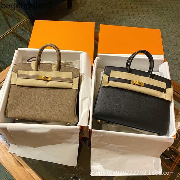 birkins bag real leather genuine bags 2023 designer tote togo layer cowhide handbag high-end simple fashionable large capacity
birkins bag real leather genuine bags 2023 designer tote togo layer cowhide handbag high-end simple fashionable large capacity