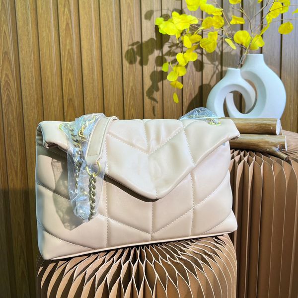 designer diamond lattice flap envelope bag women's brand crossbody for girlfriend's birthday
designer diamond lattice flap envelope bag women's brand crossbody for girlfriend's birthday