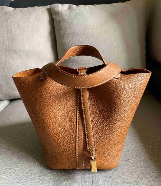 wholesale designer h ormes totes handbags sheya handmade vegetable basket water bucket bag p18/22tc cowhide gold brown black handheld women&
wholesale designer h ormes totes handbags sheya handmade vegetable basket water bucket bag p18/22tc cowhide gold brown black handheld women&
