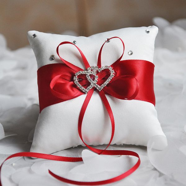 15*15cm60g square ring pillow handmade european wedding ring pillow bridesmaid double heart ring support wedding supplies
15*15cm60g square ring pillow handmade european wedding ring pillow bridesmaid double heart ring support wedding supplies