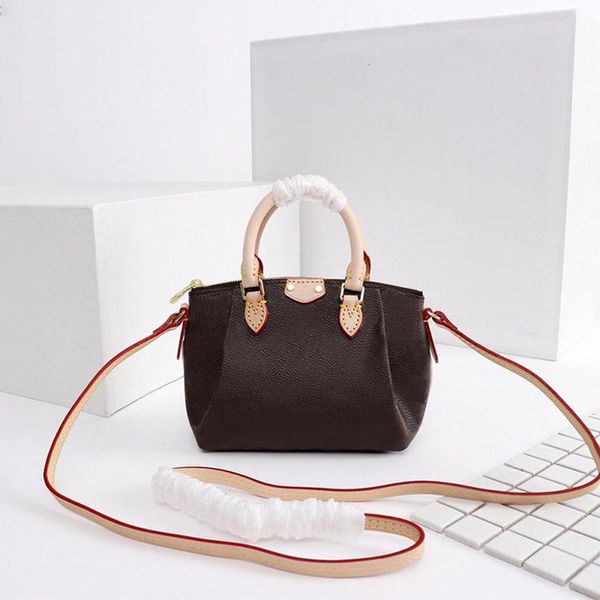 fashion shoulder bag designers new mini boston bags handbags purses brown flower women tote bag letter genuine leather bags crossbody bag me
fashion shoulder bag designers new mini boston bags handbags purses brown flower women tote bag letter genuine leather bags crossbody bag me