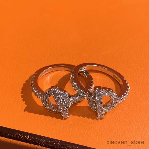 wedding rings designers ring luxurys rings for women plated ring with cross bar cut-out design pig nose level gift casual fashion very shiny, Slivery;golden
wedding rings designers ring luxurys rings for women plated ring with cross bar cut-out design pig nose level gift casual fashion very shiny, Slivery;golden