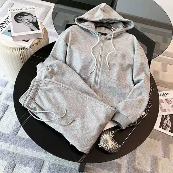 women's sportswear set hoodie designer jogger pants + long sleeve - stylish casual comfortable black outfit for sports streetwear67, White
women's sportswear set hoodie designer jogger pants + long sleeve - stylish casual comfortable black outfit for sports streetwear67, White