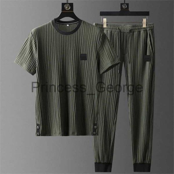 men's tracksuits new summer ice silk casual sports suit men's pleated thin t shirt pants two piece set men's breathable track, Gray
men's tracksuits new summer ice silk casual sports suit men's pleated thin t shirt pants two piece set men's breathable track, Gray