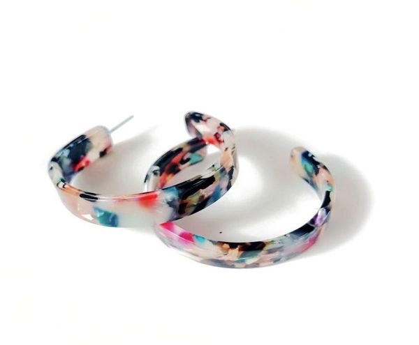 new design mixed color resin sweet elegant bohemia styles c shaped earring selling fashion earring5500729, Golden;silver
new design mixed color resin sweet elegant bohemia styles c shaped earring selling fashion earring5500729, Golden;silver