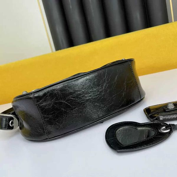 cycling 7a quality bags 2022 women lady le cagole motorcycle shoulder bags luxury designers genuine leather crossbody clutch wallet pursebag
cycling 7a quality bags 2022 women lady le cagole motorcycle shoulder bags luxury designers genuine leather crossbody clutch wallet pursebag
