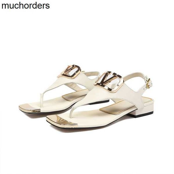 2023 new fashion clamping cool heel height 2cm simple and elegant lightweight sandals, Black
2023 new fashion clamping cool heel height 2cm simple and elegant lightweight sandals, Black