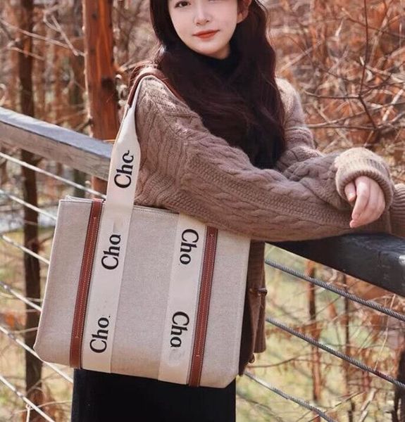 duffel bags fashion new letter canvas bag women's handheld one shoulder crossbody bag shopping bags 39-30-9cm
duffel bags fashion new letter canvas bag women's handheld one shoulder crossbody bag shopping bags 39-30-9cm
