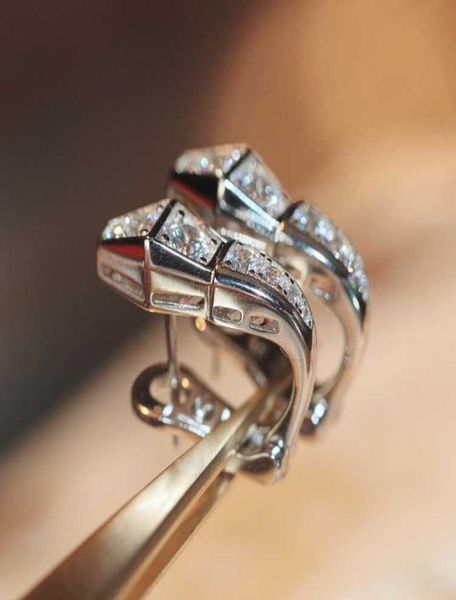 v gold luxury quality stud earring with sparkly diamond for women wedding jewelry gift have box stamp ps3247a1010565, Golden
v gold luxury quality stud earring with sparkly diamond for women wedding jewelry gift have box stamp ps3247a1010565, Golden