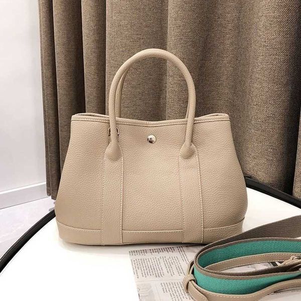 factory wholesale designer h ormes totes handbags garden bag tote large capacity portable womens commuting highend and fashionable handbag s
factory wholesale designer h ormes totes handbags garden bag tote large capacity portable womens commuting highend and fashionable handbag s