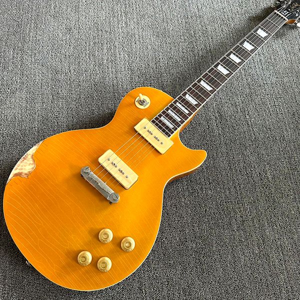 custom shop, stendan makes old gold pink electric guitars, rosewood fingerboard, chrome hardware, ing
custom shop, stendan makes old gold pink electric guitars, rosewood fingerboard, chrome hardware, ing