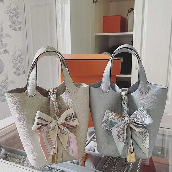 aherbag wholesale designer h ormes totes handbags fully handmade vegetable basket bag with wax thread sewn tc layer cowhide bucket cm genuin
aherbag wholesale designer h ormes totes handbags fully handmade vegetable basket bag with wax thread sewn tc layer cowhide bucket cm genuin