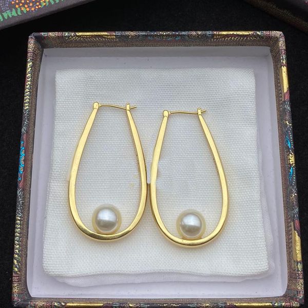 23 new designer earrings drop luxury fashion big earring pearl decoration water drop retro earring, Golden;silver
23 new designer earrings drop luxury fashion big earring pearl decoration water drop retro earring, Golden;silver