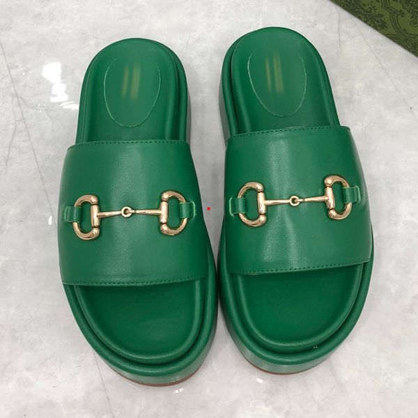 2023 fashion designer slippers comfort slipper women sandals shoes platform slides calfskin sandal fashion rubber bottom slides summer beach, Black
2023 fashion designer slippers comfort slipper women sandals shoes platform slides calfskin sandal fashion rubber bottom slides summer beach, Black