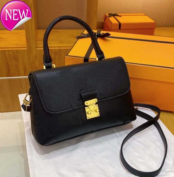 women's brand lvvs bag designer bags shoulder crossbody bags tote texture patent leather totebag new fashion trend retro style envelope
women's brand lvvs bag designer bags shoulder crossbody bags tote texture patent leather totebag new fashion trend retro style envelope