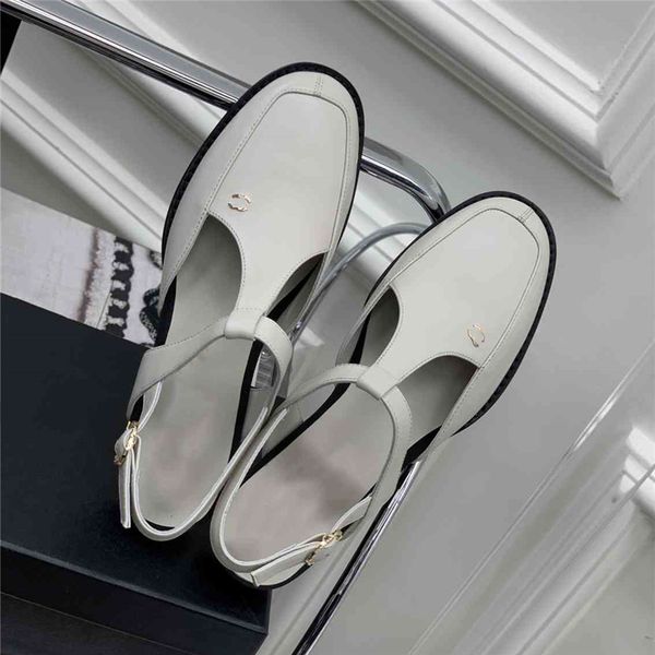 fashion dress shoes 2023 channel women's leather high heel letter logo business work travel leisure flat shoes 07-06, Black
fashion dress shoes 2023 channel women's leather high heel letter logo business work travel leisure flat shoes 07-06, Black