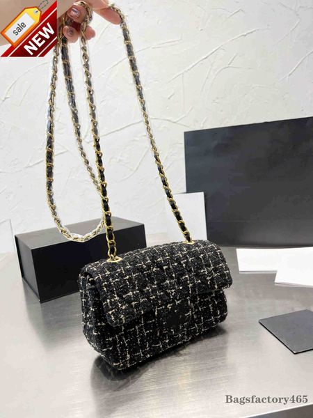 women's brand designers shoulder bags fashion clamshell two-tone woven envelope texture gold metal strap crossbody factory direct sales
women's brand designers shoulder bags fashion clamshell two-tone woven envelope texture gold metal strap crossbody factory direct sales