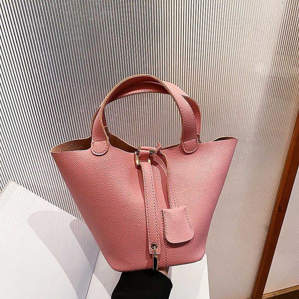 wholesale designer h ormes totes handbags fashionable bag 2023 new vegetable basket women's water bucket with a stylish and simple desi
wholesale designer h ormes totes handbags fashionable bag 2023 new vegetable basket women's water bucket with a stylish and simple desi