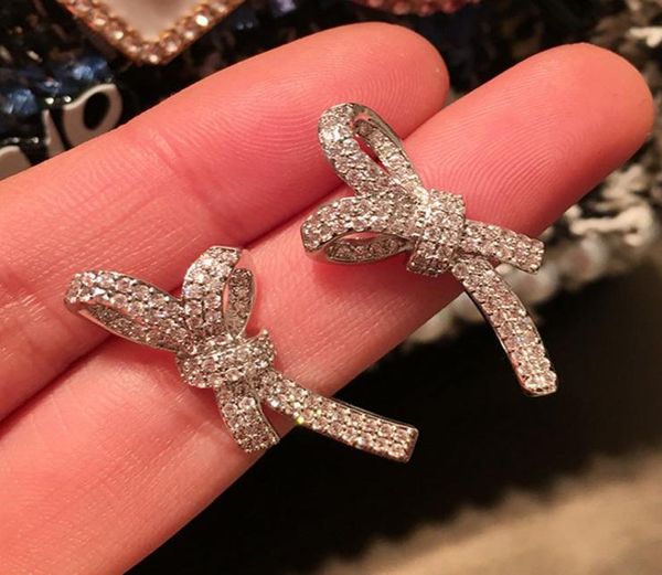 2019 new korean sweet woman earrings simple bow earrings temperament s925 silver needle luxury jewelry designer gift whole3010261
2019 new korean sweet woman earrings simple bow earrings temperament s925 silver needle luxury jewelry designer gift whole3010261