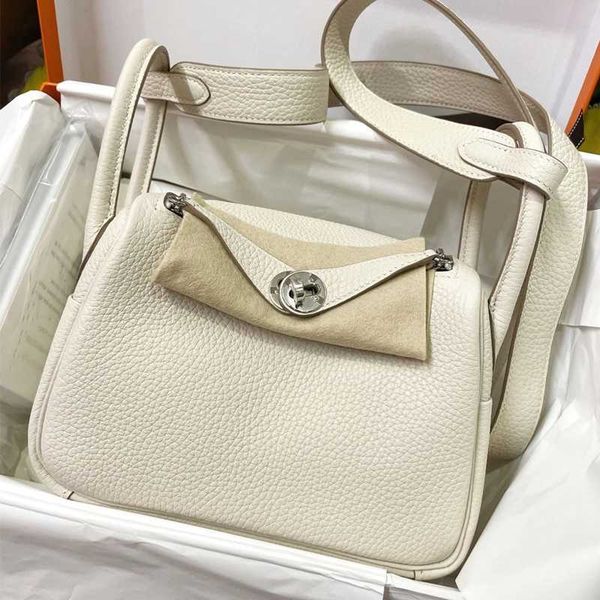 5a bags lindy26 pure handmade wax line mini bag 19tc cow leather mini diagonal cross portable doctor medicine bag
5a bags lindy26 pure handmade wax line mini bag 19tc cow leather mini diagonal cross portable doctor medicine bag