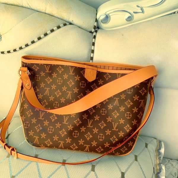 luxury designer 3a handbag shoulder bag ladies messenger bag fashion classic wallet clutch soft leather women bags aa168
luxury designer 3a handbag shoulder bag ladies messenger bag fashion classic wallet clutch soft leather women bags aa168