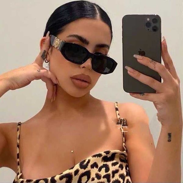 trendy and fashionable cat eye designer sunglasses for women, men,, White;black 
trendy and fashionable cat eye designer sunglasses for women, men,, White;black