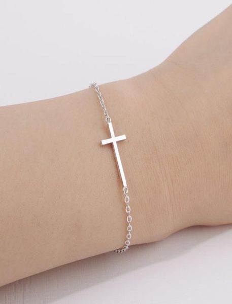 1pc small cross charm pendant bracelet religious jesus belief amulet safe chain catholic believers lucky woman mother men039s f3585215, Golden;silver
1pc small cross charm pendant bracelet religious jesus belief amulet safe chain catholic believers lucky woman mother men039s f3585215, Golden;silver