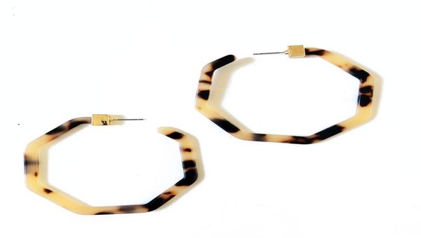 new sweet exaggerate leopard print resin brown fashion pretty design stud earring7490019, Golden;silver
new sweet exaggerate leopard print resin brown fashion pretty design stud earring7490019, Golden;silver