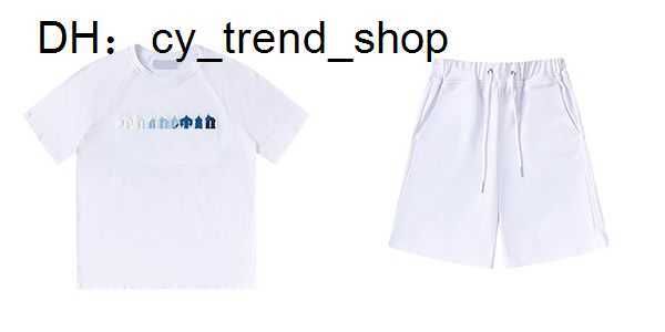 trapstar london shirt chest white-blue color towel embroidery mens and shorts casual street shirts british fashion brand suits 51, White;black
trapstar london shirt chest white-blue color towel embroidery mens and shorts casual street shirts british fashion brand suits 51, White;black