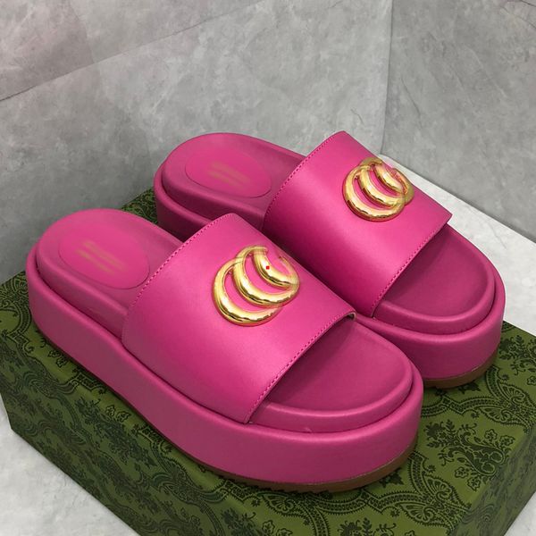 2023 fashion designer slippers women sliders foam runners pure sandals resin runners sliders 35-40 with box -593, Black
2023 fashion designer slippers women sliders foam runners pure sandals resin runners sliders 35-40 with box -593, Black