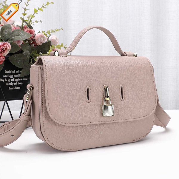 luxury designer bags handbags shoulder crossbody bags tote woman's new fashion texture messenger bag multifunctional envelope bag camer
luxury designer bags handbags shoulder crossbody bags tote woman's new fashion texture messenger bag multifunctional envelope bag camer