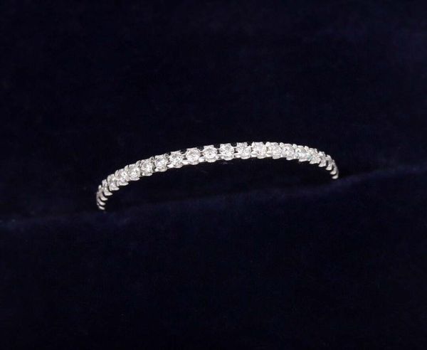 s925 silver band ring with diamond simple style for women wedding jewelry gift have stamp velet bag packing ps3057a3780401
s925 silver band ring with diamond simple style for women wedding jewelry gift have stamp velet bag packing ps3057a3780401