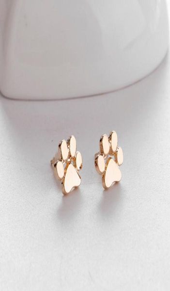 hollow pet cat dog lover paw print stud earrings puppy memorial minimalist earring cute animal footprint gold silver plated earrin7994070, Golden;silver
hollow pet cat dog lover paw print stud earrings puppy memorial minimalist earring cute animal footprint gold silver plated earrin7994070, Golden;silver