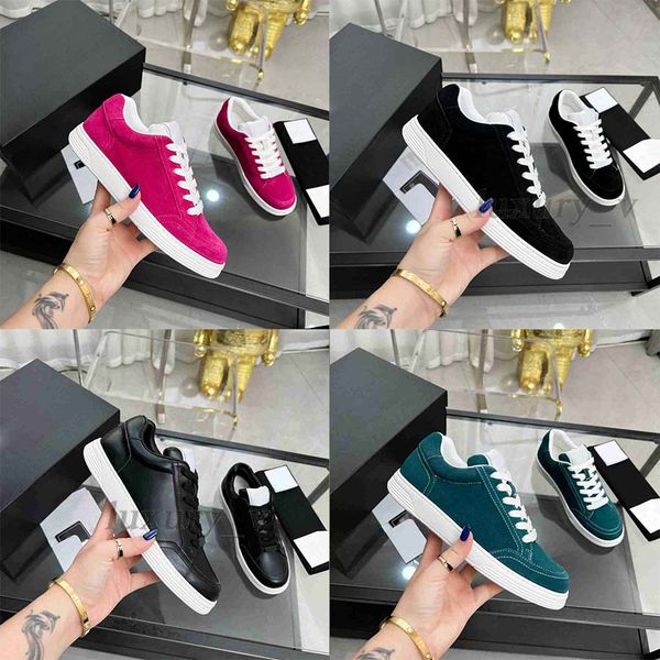 designer casual shoes women suede calf leather sneakers deerskin panda shoes fashion solid color lace-up outdoor sneaker, Black
designer casual shoes women suede calf leather sneakers deerskin panda shoes fashion solid color lace-up outdoor sneaker, Black