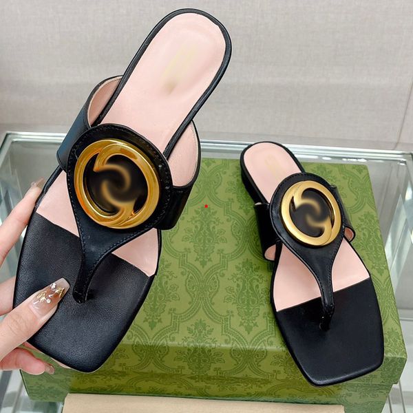 2023 fashion designer slippers women sliders foam runners pure sandals resin runners sliders 35-40 with box -546, Black
2023 fashion designer slippers women sliders foam runners pure sandals resin runners sliders 35-40 with box -546, Black