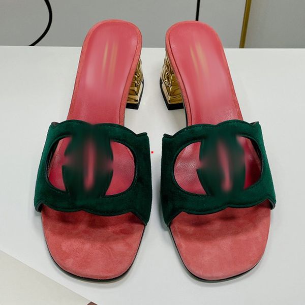 2023 fashion designer slippers women sliders foam runners pure sandals resin runners sliders 35-40 with box -554, Black
2023 fashion designer slippers women sliders foam runners pure sandals resin runners sliders 35-40 with box -554, Black