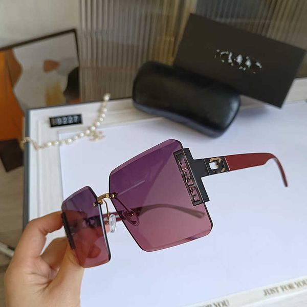 wholesale of small fragrant fashion korean fashion women frameless cut edge sunglasses uv resistant large frame sunglasses, White;black
wholesale of small fragrant fashion korean fashion women frameless cut edge sunglasses uv resistant large frame sunglasses, White;black