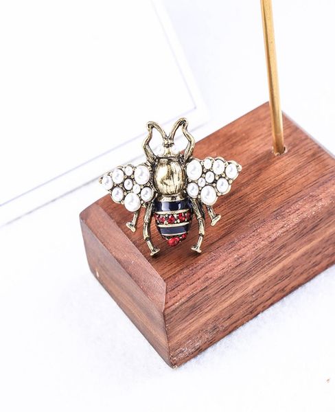 europe and america new trendy men women fashion ring gold plated rhinestone pearl bee ring nice gift for friends nl7119327240, Silver
europe and america new trendy men women fashion ring gold plated rhinestone pearl bee ring nice gift for friends nl7119327240, Silver