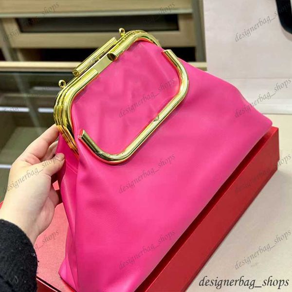 summer fashion fashion armpit bag large capacity women's crossbody bag luxury leather bag handbag shoulder bag 230501
summer fashion fashion armpit bag large capacity women's crossbody bag luxury leather bag handbag shoulder bag 230501