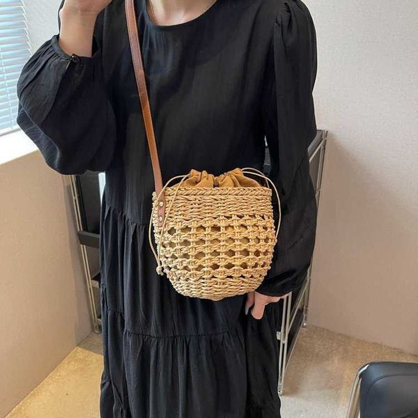 sen style literary and artistic woven bag for women in new rural style seaside vacation pgraphy hollowed out straw woven bucket bag
sen style literary and artistic woven bag for women in new rural style seaside vacation pgraphy hollowed out straw woven bucket bag