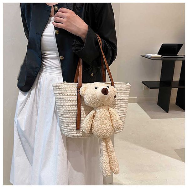 summer new women's bag large capacity woven bag fashionable and cute plush bear fashion grass woven bag beach bag
summer new women's bag large capacity woven bag fashionable and cute plush bear fashion grass woven bag beach bag