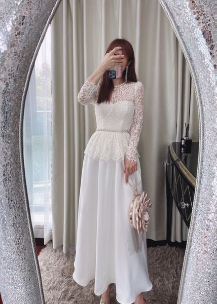 auto self portrait lace embroidery heavy duty dress handmade beaded white round neck long sleeve long skirt, Black;gray
auto self portrait lace embroidery heavy duty dress handmade beaded white round neck long sleeve long skirt, Black;gray