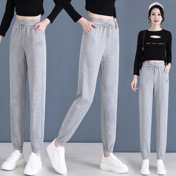 grey women's pants spring and autumn outerwear 9-point leggings capris 2023 new loose and slim elastic waist casual harlan trousers, Black;white
grey women's pants spring and autumn outerwear 9-point leggings capris 2023 new loose and slim elastic waist casual harlan trousers, Black;white