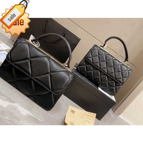 women's brand designers handbags 2023 fashion tote bags portable multi-functional single shoulder crossbody bag factory direct sales
women's brand designers handbags 2023 fashion tote bags portable multi-functional single shoulder crossbody bag factory direct sales