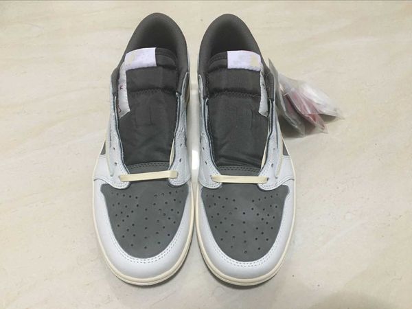 travis 1s low reverse mocha jumpman basketball shoes sneakers ts sp dm7866 have large size 12-13 with double box
travis 1s low reverse mocha jumpman basketball shoes sneakers ts sp dm7866 have large size 12-13 with double box
