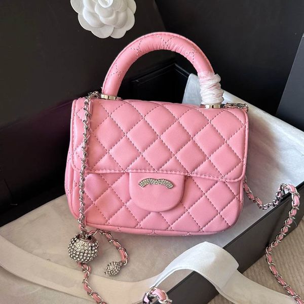 rhinestone badge portable women shoulder bag mini luxury handbag cowhide quilted designer bag crossbody trend clutch classic flap coin purse
rhinestone badge portable women shoulder bag mini luxury handbag cowhide quilted designer bag crossbody trend clutch classic flap coin purse