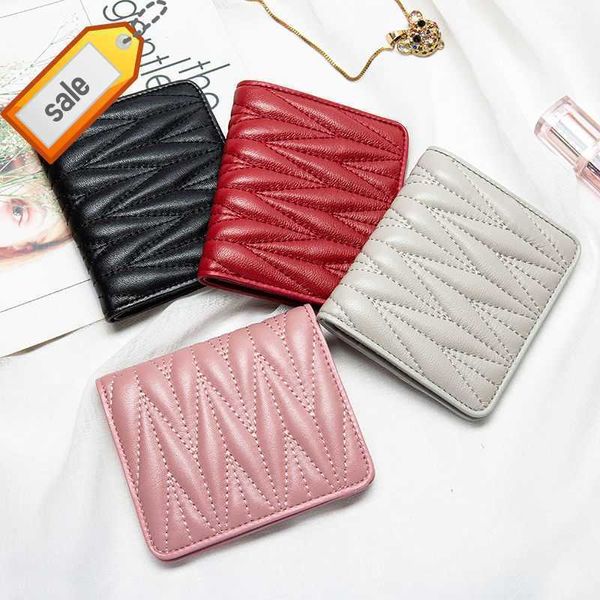 brand designer change purse card pack cow pickup bag genuine leather wallet women's pleated sheepskin thin two-fold buckle small design
brand designer change purse card pack cow pickup bag genuine leather wallet women's pleated sheepskin thin two-fold buckle small design